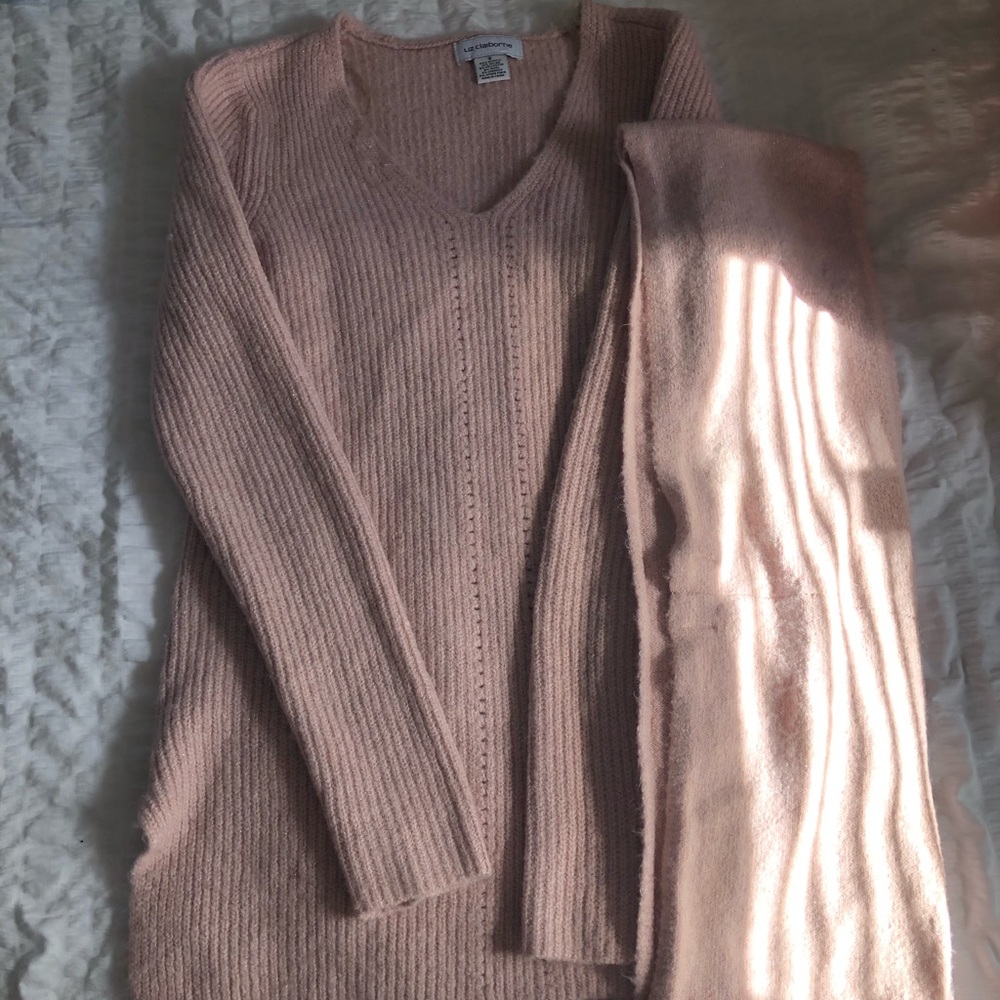 Liz Claiborne Sweater and Scarf Set